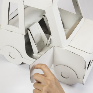 cardboard-diy-mini-car-door