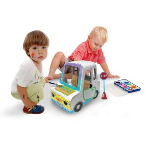 cardboard-mini-car--playhouse-11339-02